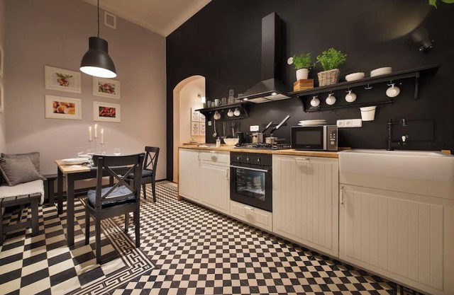 Elegant City Retreat – 2-Bedroom Apartment with Modern Comforts