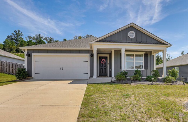 Bama Game Day Base: Newly Built Home Near UA!