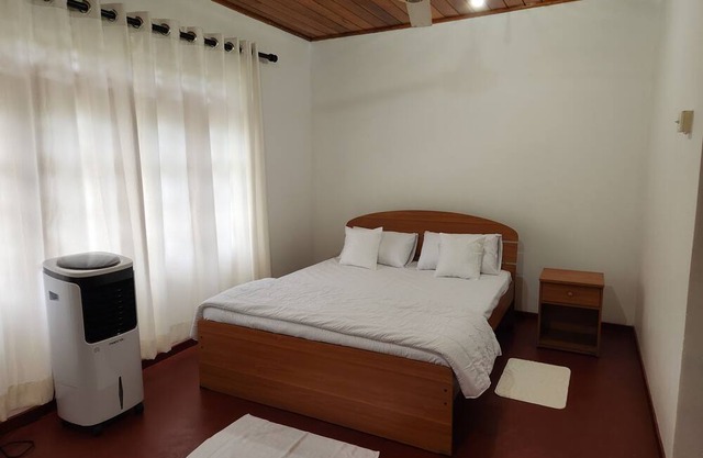 Anu Villa - Soothing villa with AC in charming Hapugala