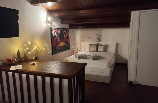 Apartment '3 Twins Suite Portopalo' with Shared Garden and Air Conditioning