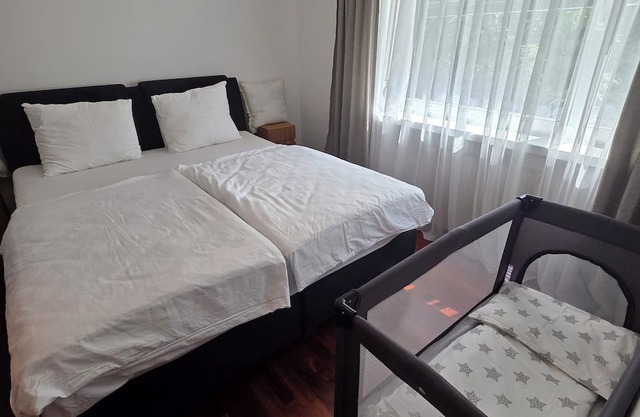 2-room apartment with top location - 200m to the lake