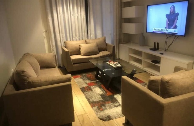 Corporate apartment with fitness room and AC in fabulous Accra