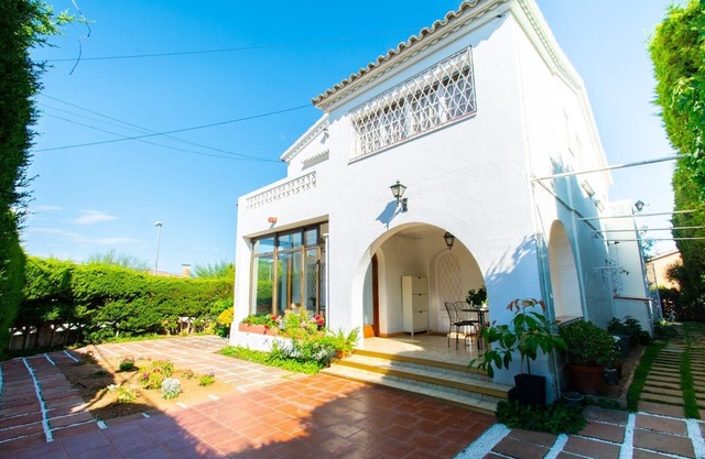 Mediterranean heaven with sea views