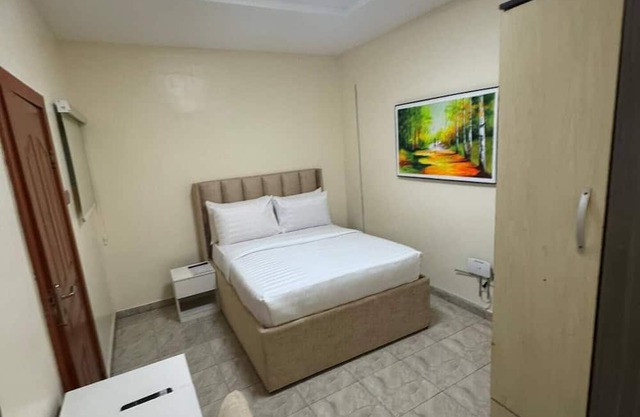 Zircon- Comfortable 1 bedroom apartment in GRA Ikeja