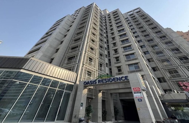 Upscale 2BR Apt. | Modern Living in Barsha Heights