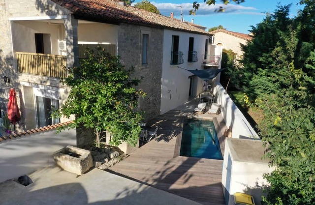 Large Villa with Pool for up to 17 people