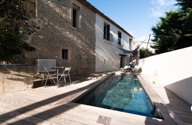 Superbe Villa avec Piscine et Jardin