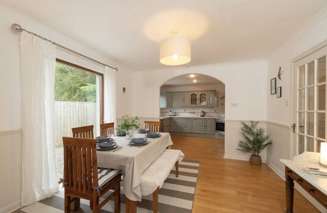 Hillview, Self-Catering Holiday Home, Muir of Ord