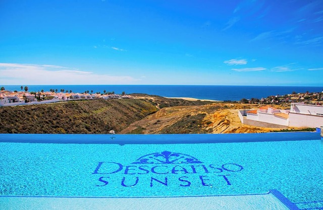 Villa Sunset, 2 bedroms, 2 bathrooms, swimming pool, jacuzzi