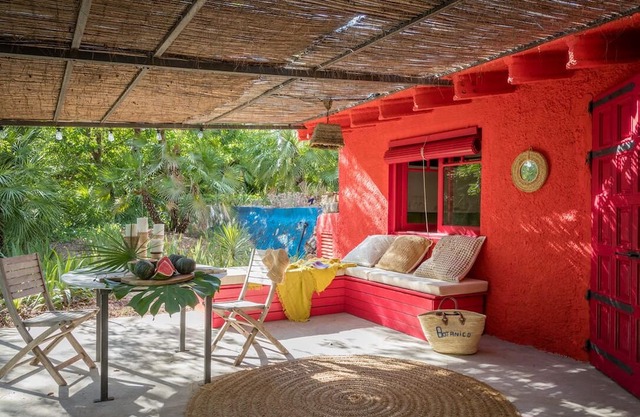 EL BOTANICO DE SAGRA - CASA NARANJA