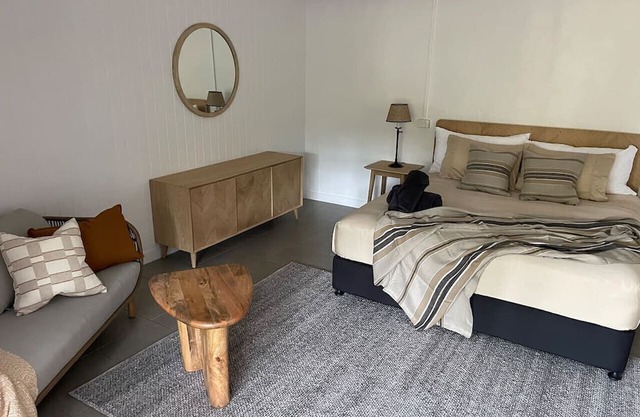Rainforest King Rooms | Shared Kitchen + Lounge | Sleeps 2–8