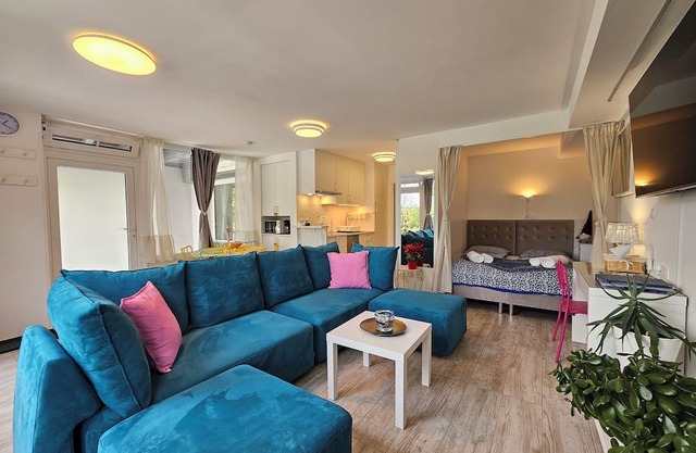 Bolero A Tour As/Modern and comfortable studio with WiFi and AC in Ljubljana