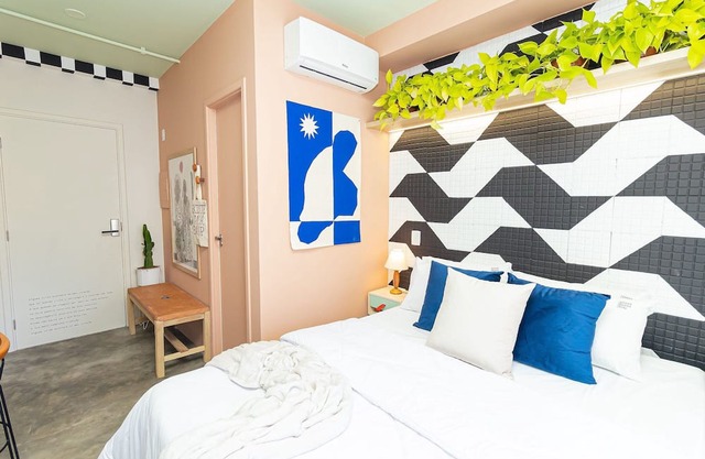 AP Essepe| Pool | Urban Aquarium | AC