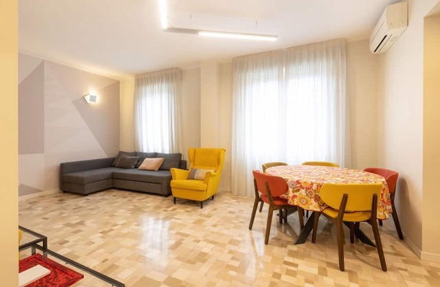 Three Bedrooms Rovereto 1° floor - Mirable PM