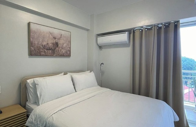 1BR Condo Unit at Verdon Parc 606