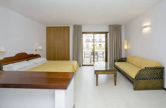 BNLLC-ST3 - Cozy Studio in Santa Eulalia 50m Beach and center