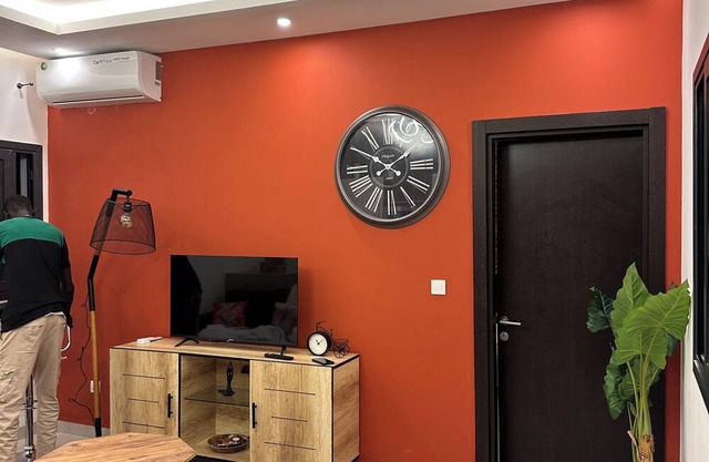 Charming 3-bedroom apartment with WiFi, AC in delightful Dakar