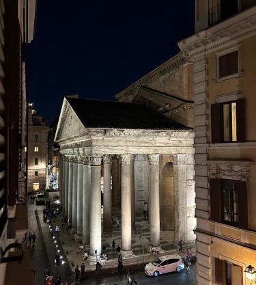 Mommy's - Pantheon house