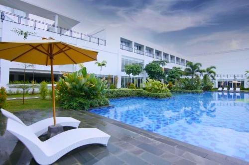 Kaindra 1 B Grand Deluxe Twin With Sea View ZN183